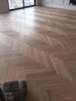 ارضيات خشب باركيه طبيعي